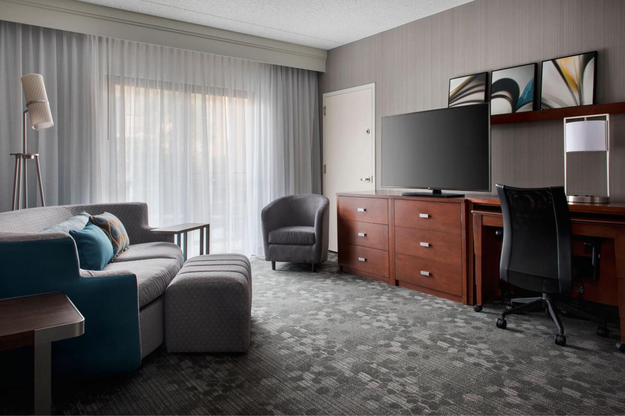 Courtyard By Marriott Mahwah Hotel Eksteriør billede