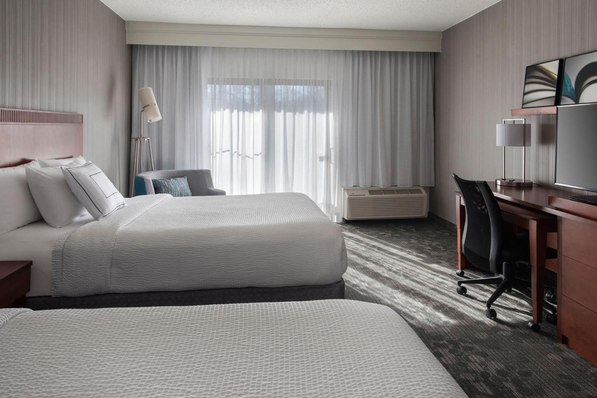 Courtyard By Marriott Mahwah Hotel Eksteriør billede