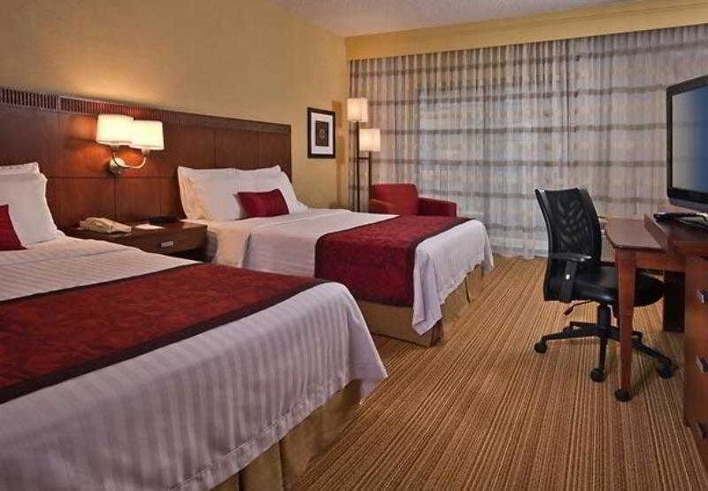 Courtyard By Marriott Mahwah Hotel Eksteriør billede