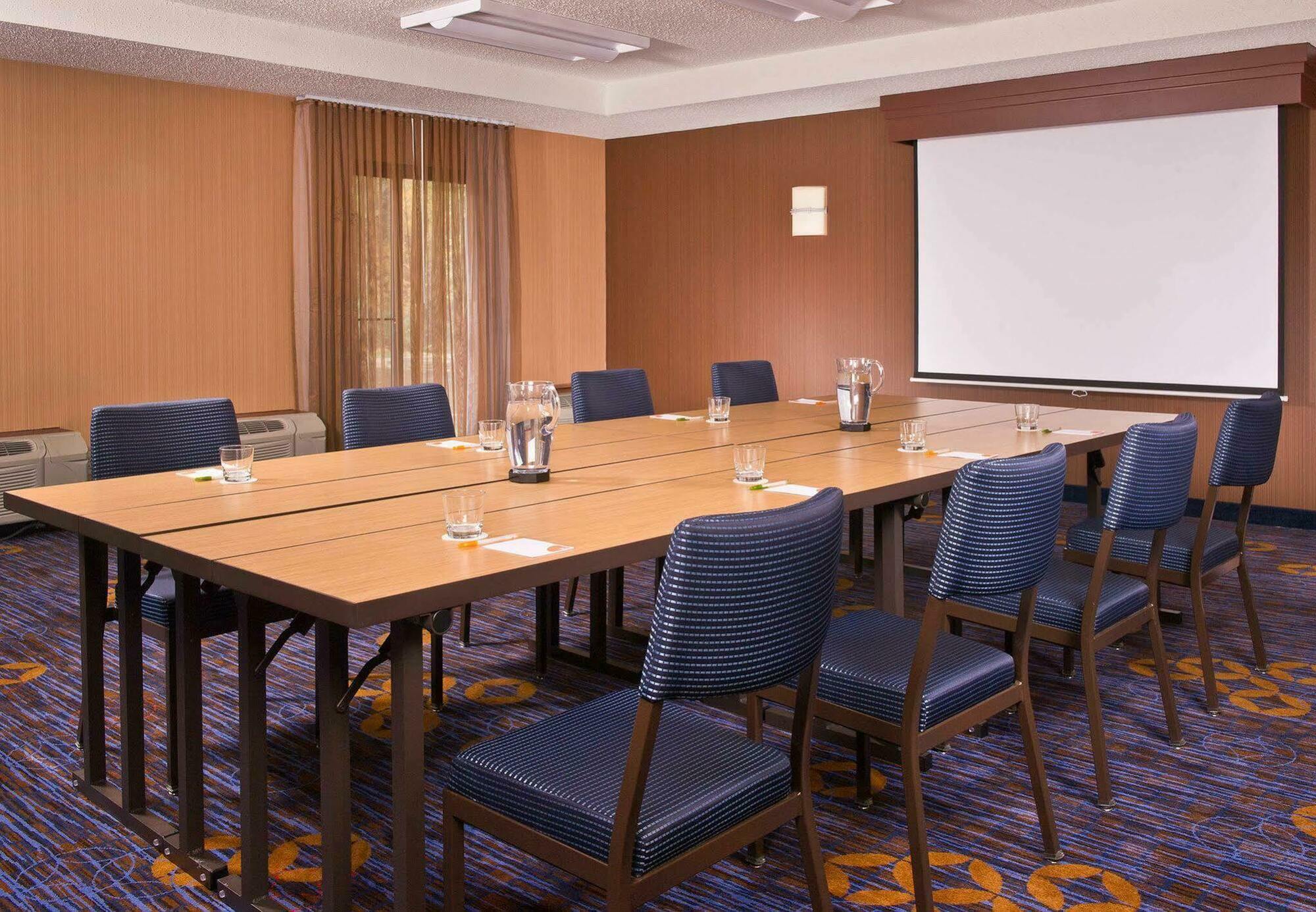 Courtyard By Marriott Mahwah Hotel Eksteriør billede